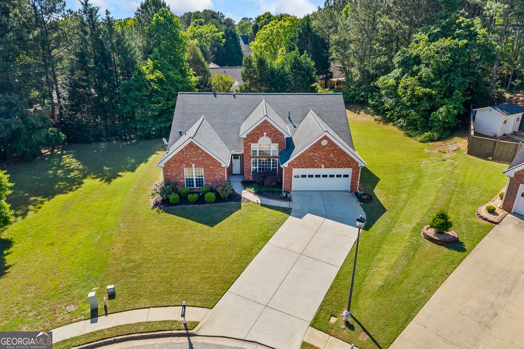 Photo of 935 Waldwick Drive, Lawrenceville, GA 30045 (MLS # 10763357)