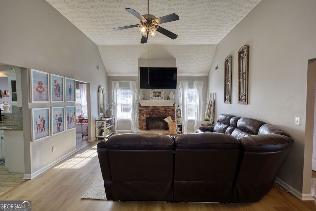 Photo of 4610 Atlanta Highway, Rutledge, GA 30663 (MLS # 10678523)