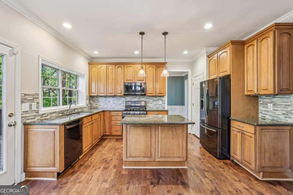 Photo of 615 Tammany Pointe, Alpharetta, GA 30004 (MLS # 10825652)