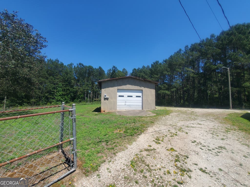 Photo of 2021 Red Hill Road, Carnesville, GA 30521 (MLS # 10779097)