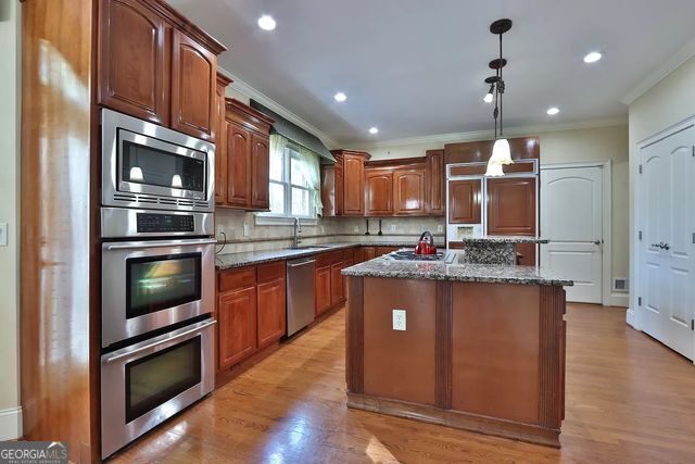 2650 Riverfront DR