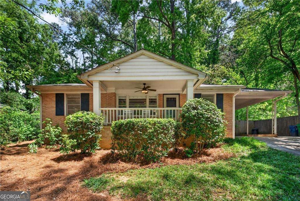 Photo of 1844 Georgiana Drive NE, Atlanta, GA 30329 (MLS # 10850170)
