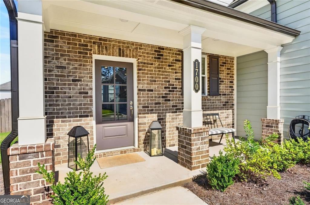 1700 Fulmont CIR