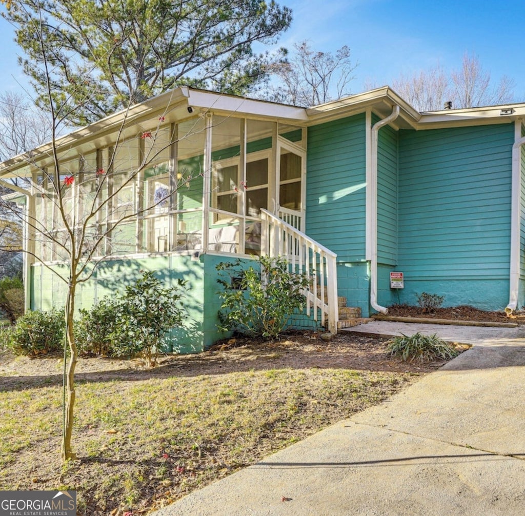 Photo of 5480 Lucile Avenue, Stone Mountain, GA 30083 (MLS # 10811813)