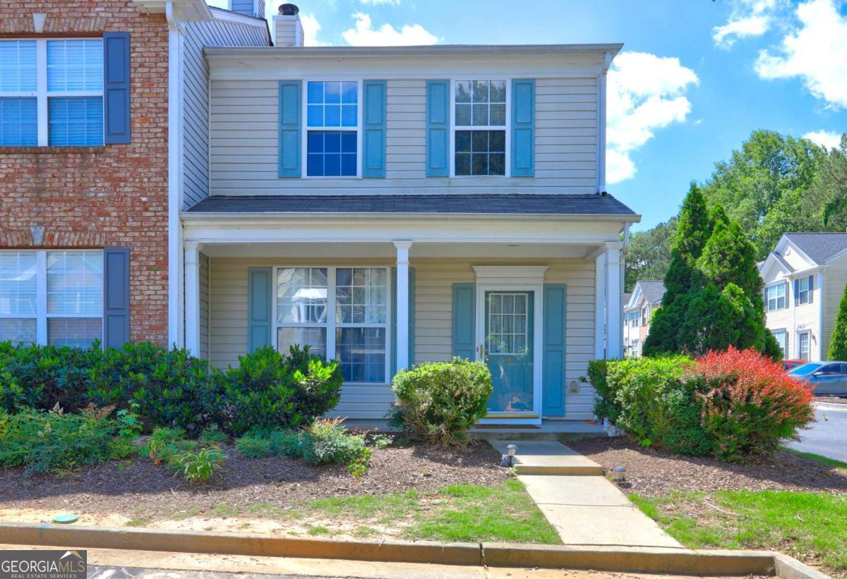 Beautiful 2-bedroom, 2.5-bathroom end-unit townhome located in a highly sought-after community. This well-maintained home features stylish laminate flooring throughout and a bright, open layout perfect for comfortable living and entertaining. Enjoy the privacy of an end unit and the convenience of location. Recent updates include a new roof installed. Located within a district of Top 10-rated schools, this home is ideal for families or investors. DonCOt miss the opportunity to own this amazing home in a prime location!
