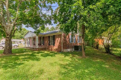 A home in LaFayette
