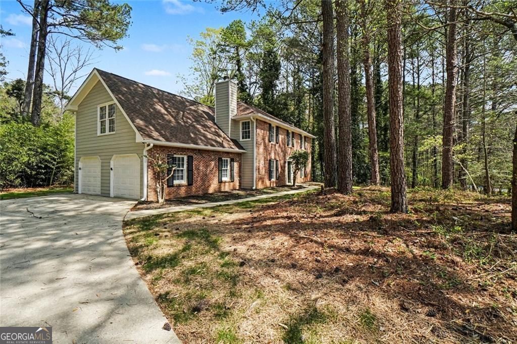 175 Woodsong DR