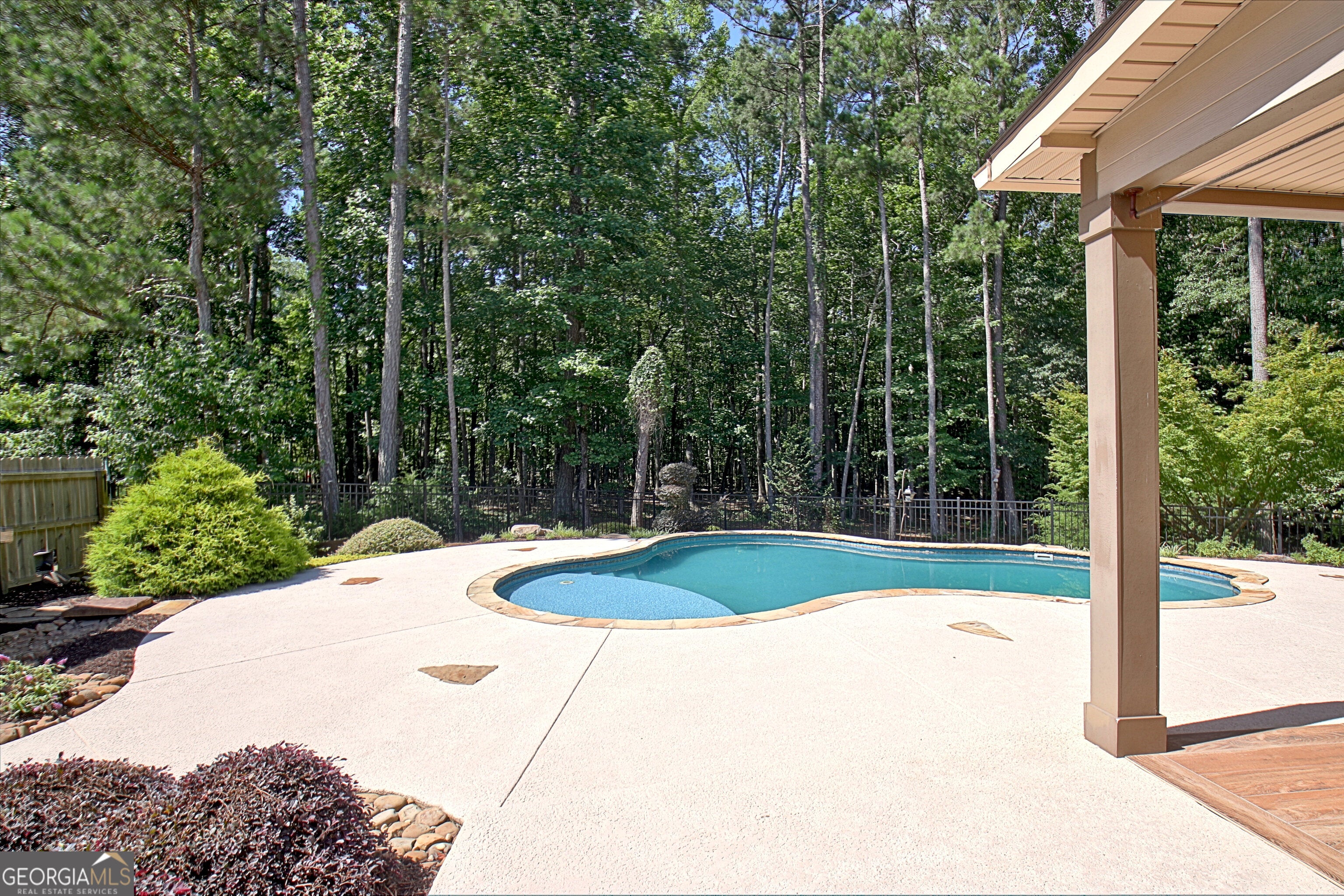 177 Rock House Estates DR