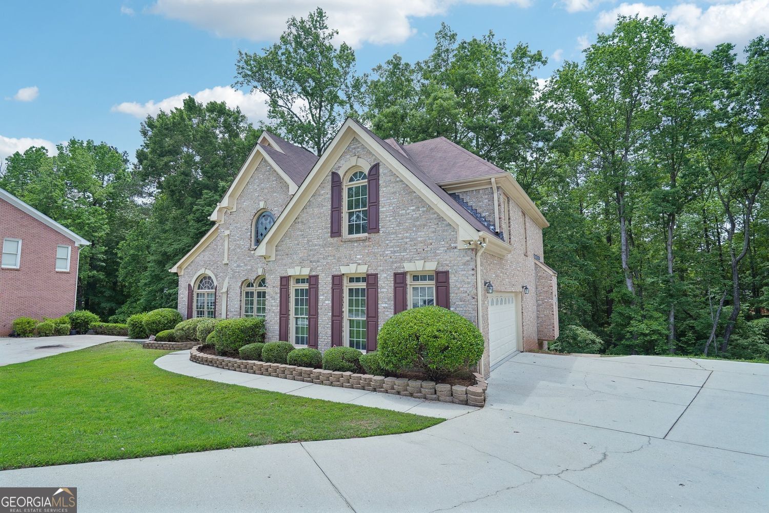 765 Brooks CIR