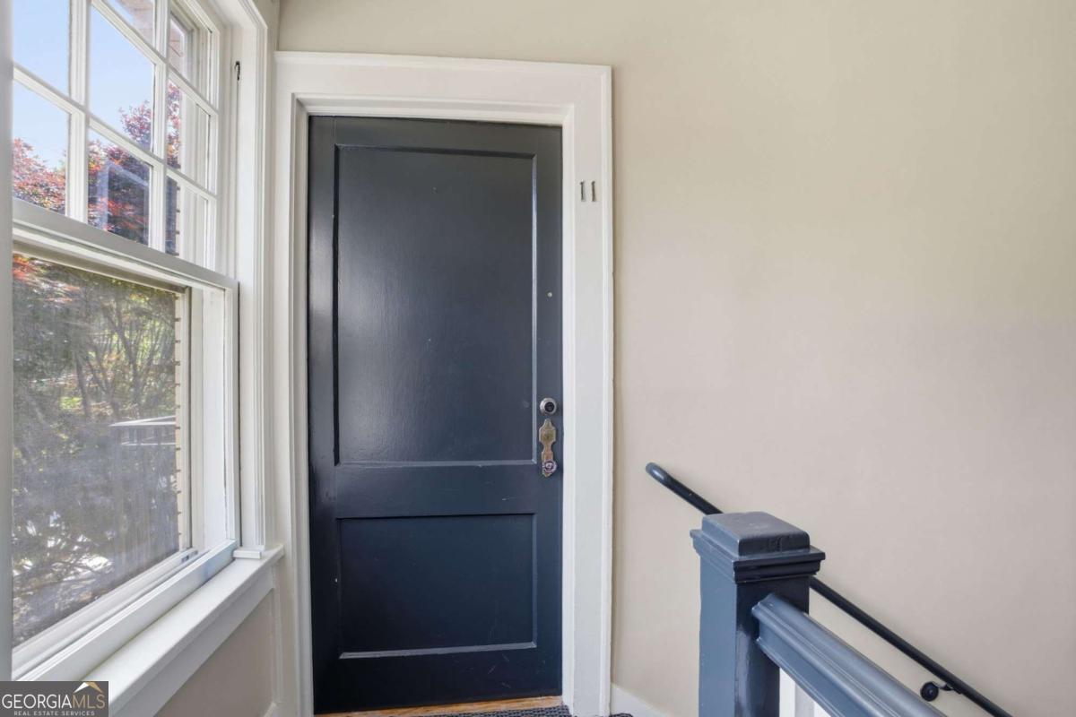 1034 Virginia AVE NE 11