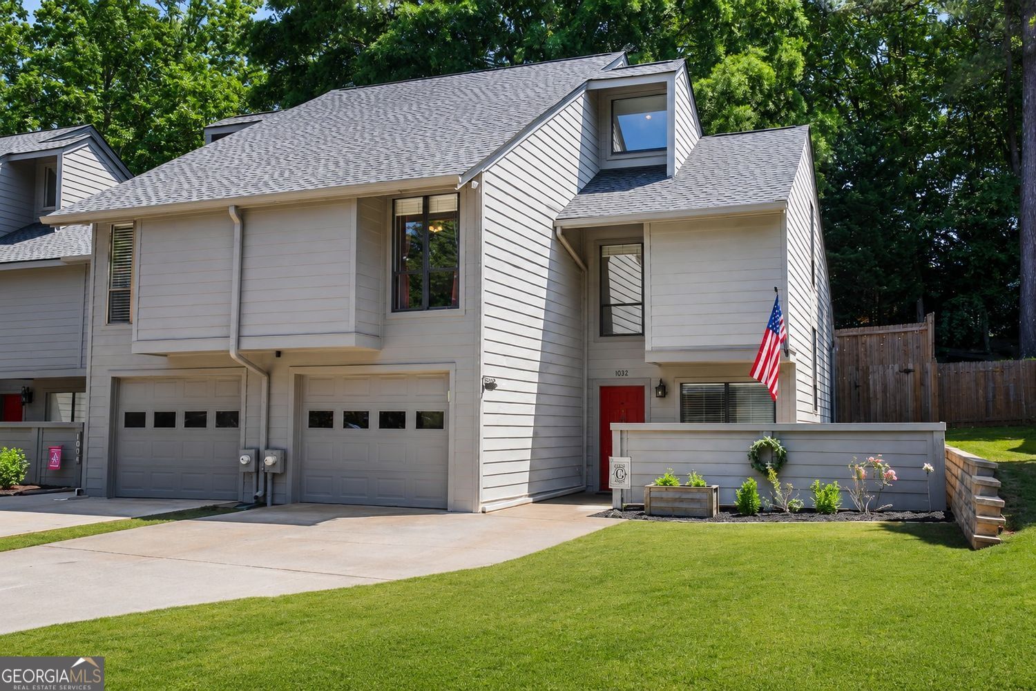 1032 Creatwood Circle CIR SE
