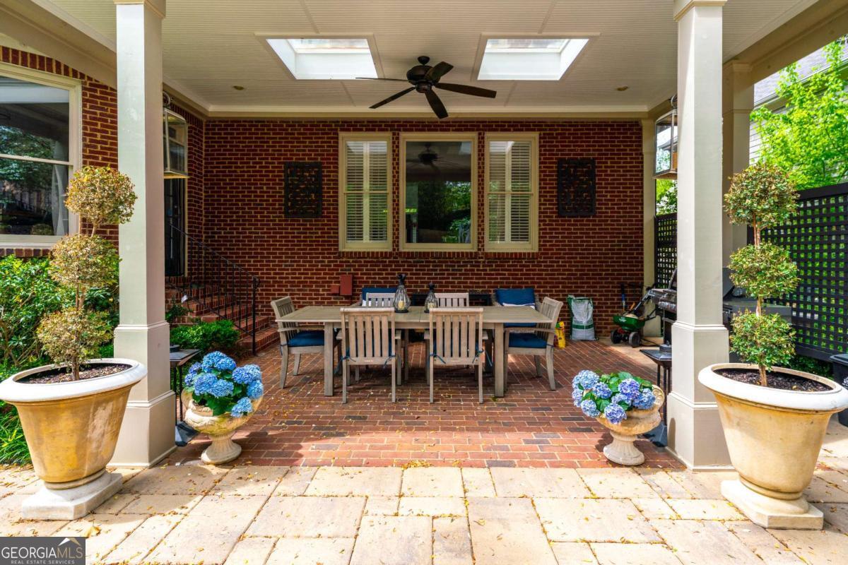 3163 Windsor Lake DR NE