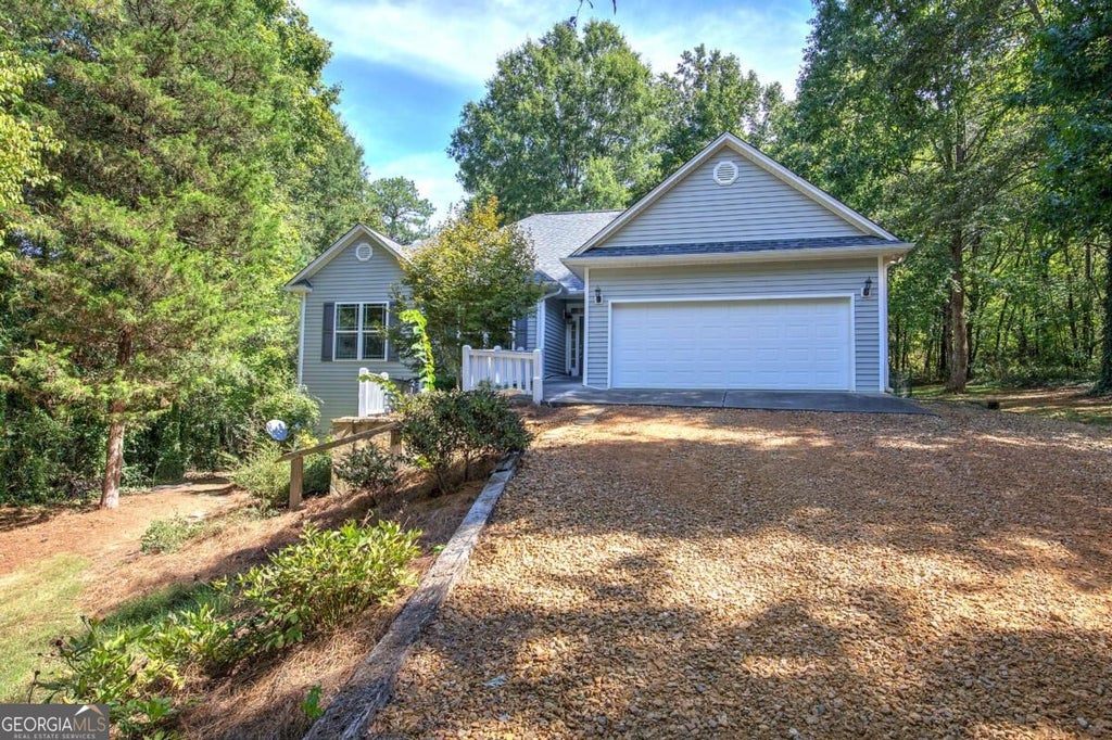 Photo of 15 Willow Wood Lane NW, Cartersville, GA 30120 (MLS # 10857051)