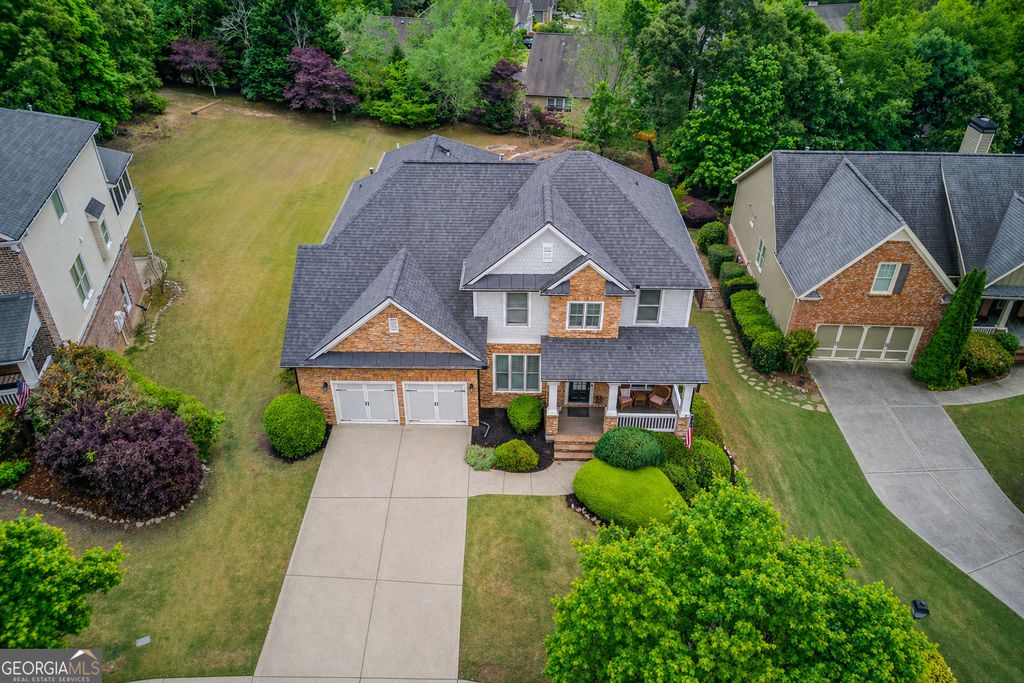 Photo of 7568 Brookstone Circle, Flowery Branch, GA 30542 (MLS # 10754511)