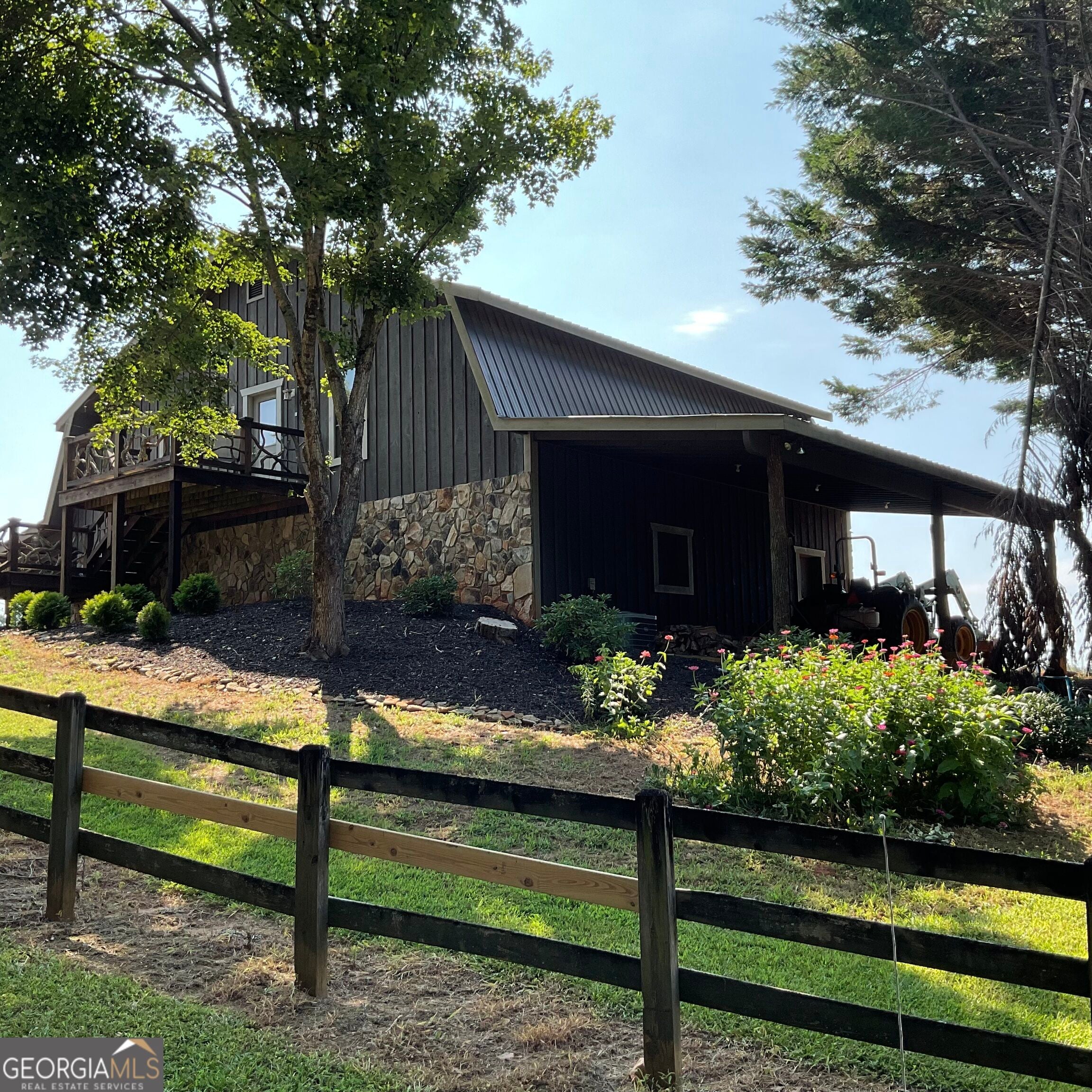 305 Laurel Springs/Opossum