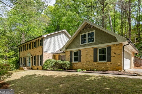Photo of 2497 Greenglade Road NE, Atlanta, GA 30345 (MLS # 10734407)