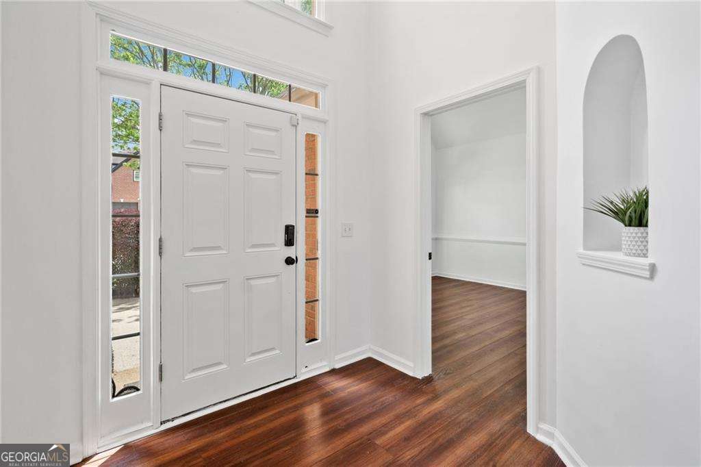 604 Bassett CT SE