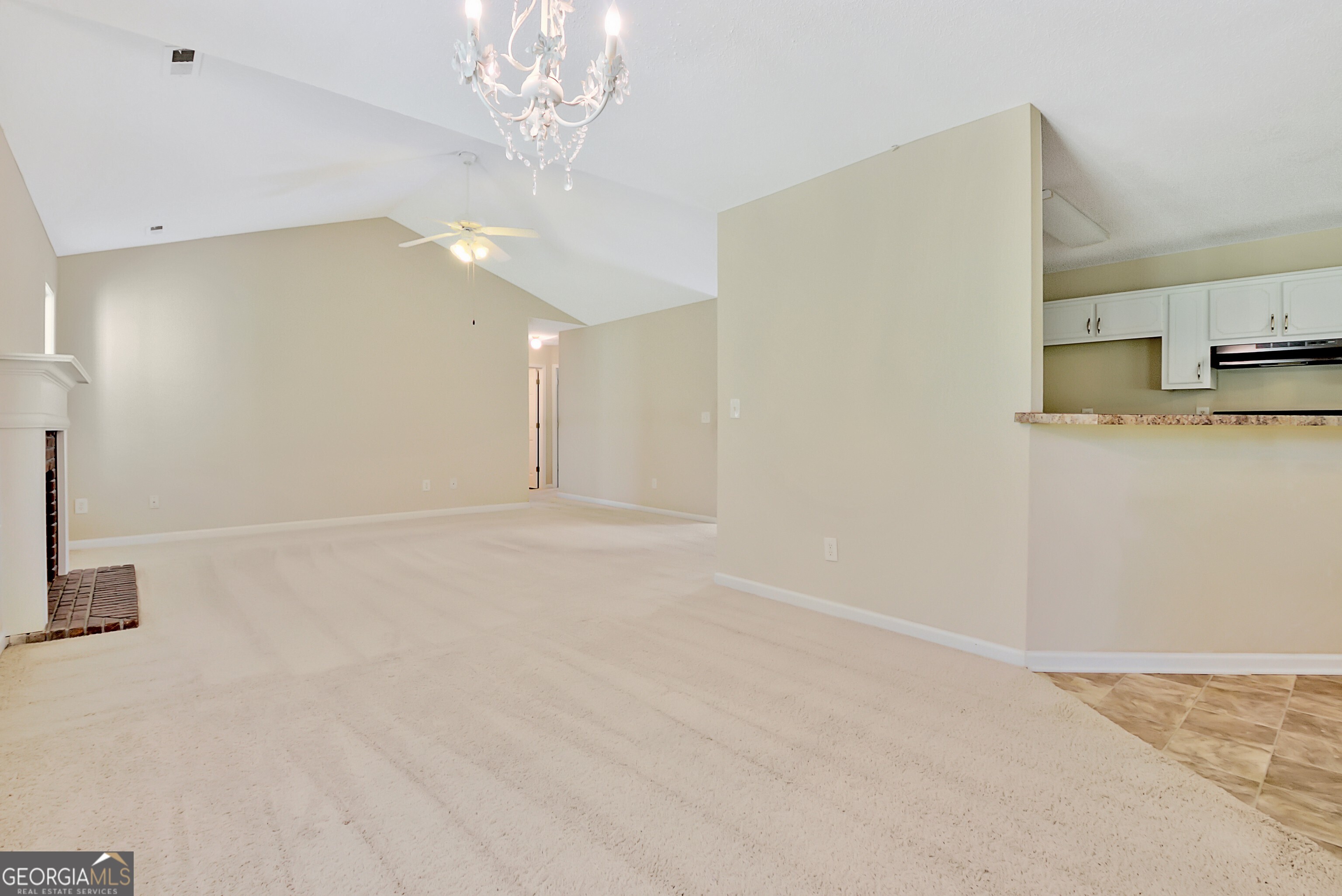 Newnan, Georgia 30263, United States, 3 Bedrooms Bedrooms, ,2 BathroomsBathrooms,Residential,Active,184105