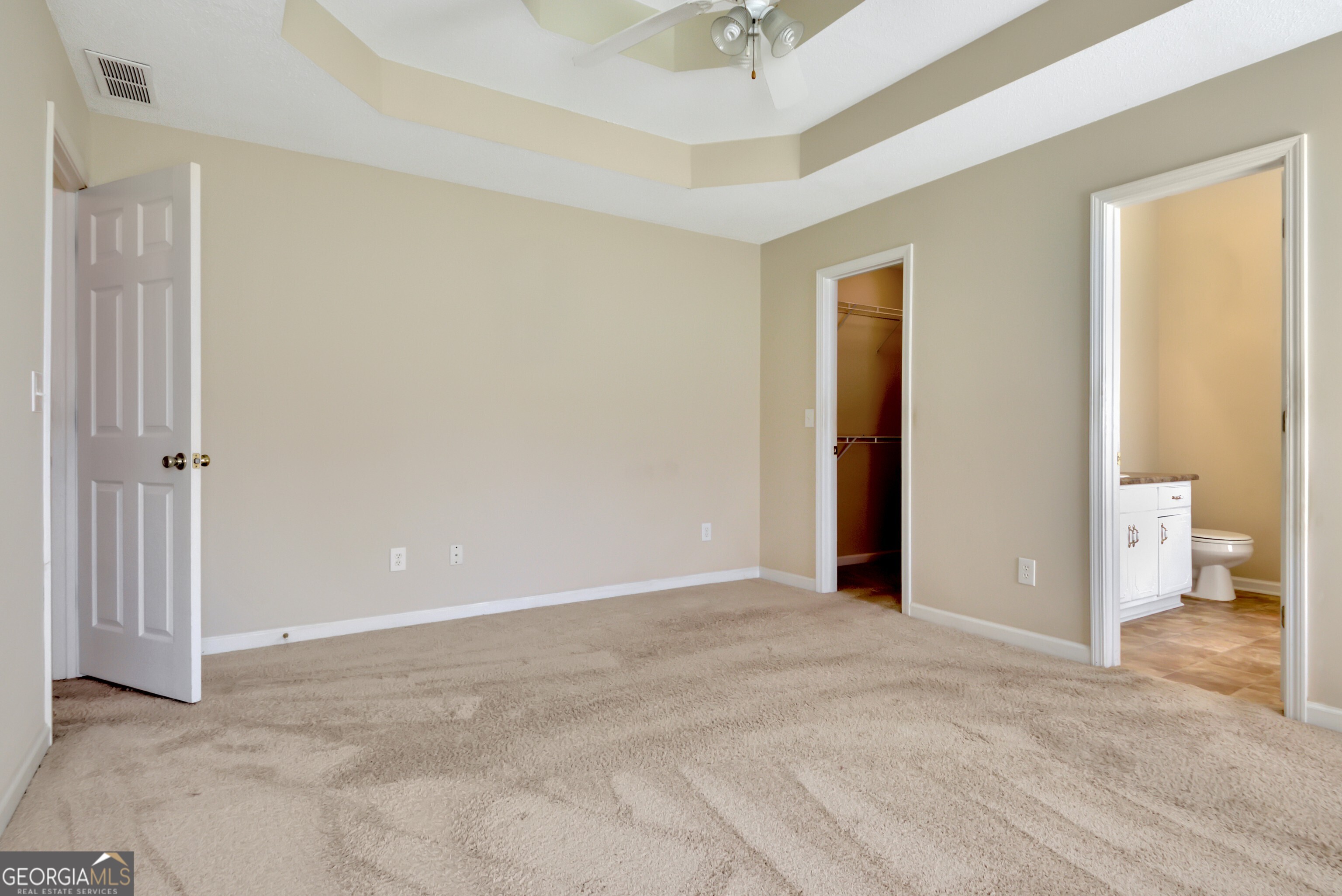 Newnan, Georgia 30263, United States, 3 Bedrooms Bedrooms, ,2 BathroomsBathrooms,Residential,Active,184105