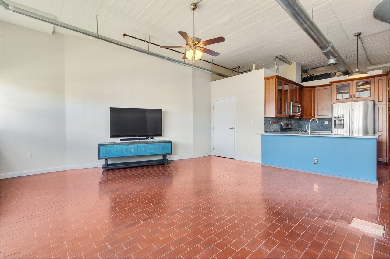 A7P Lofts - Residential Lease