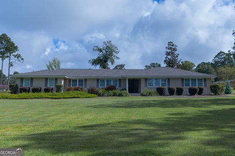 Photo for 300 Lewis DR