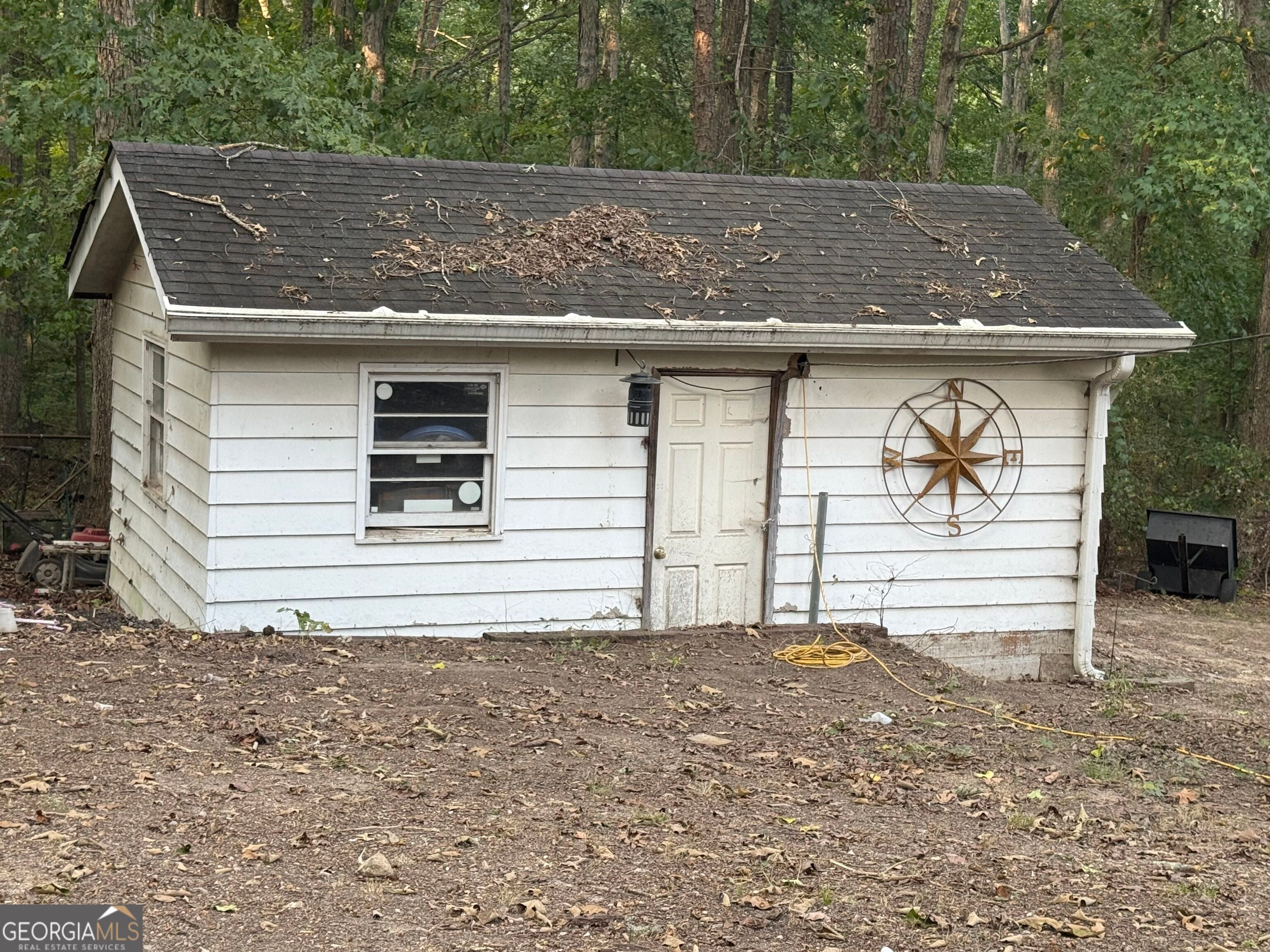 428 Blackberry LN
