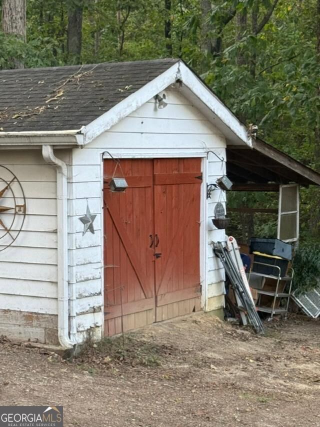 428 Blackberry LN
