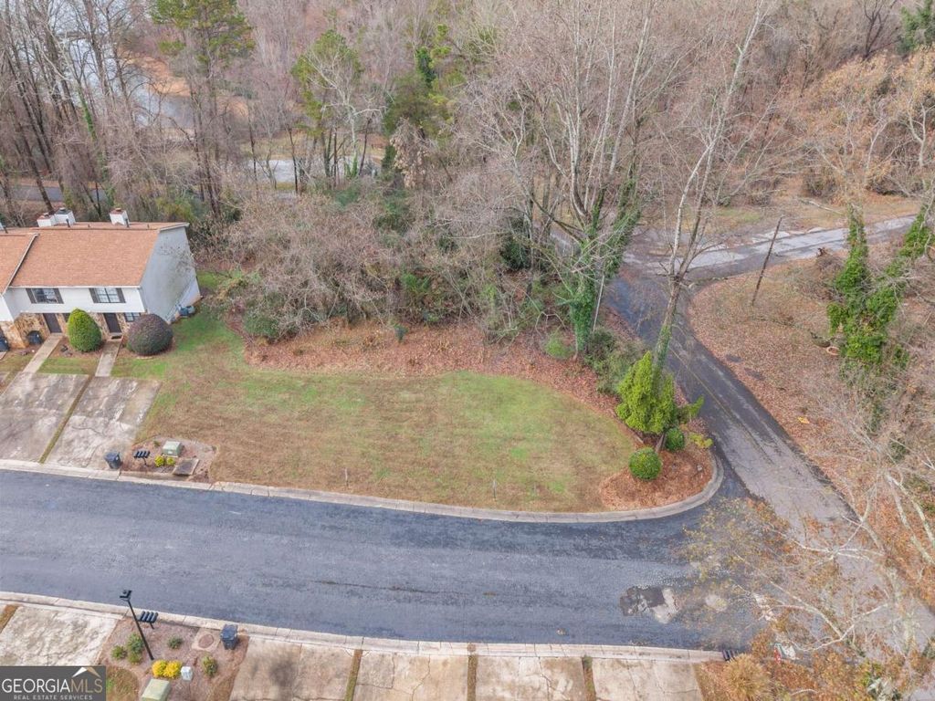 Photo of 2486 Hidden Cove Court, Gainesville, GA 30501 (MLS # 10721017)