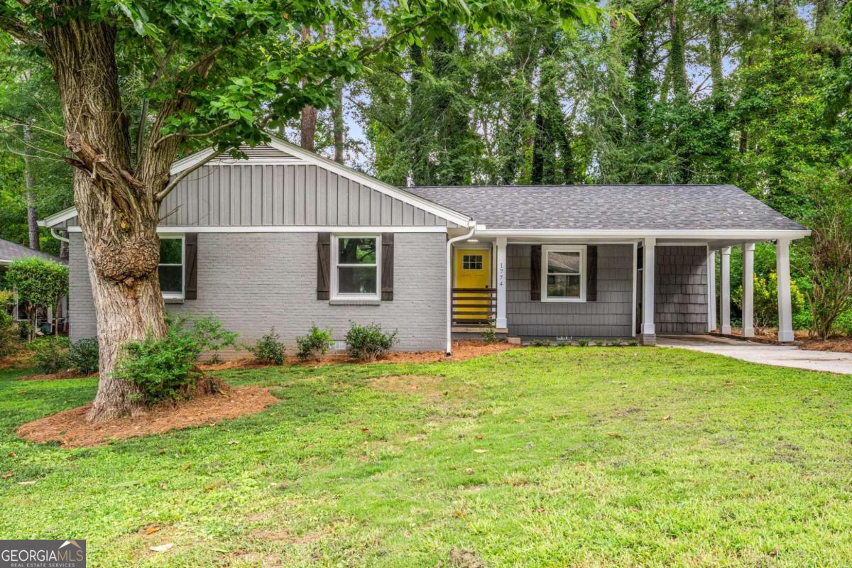 1774 Laurelwood DR SW