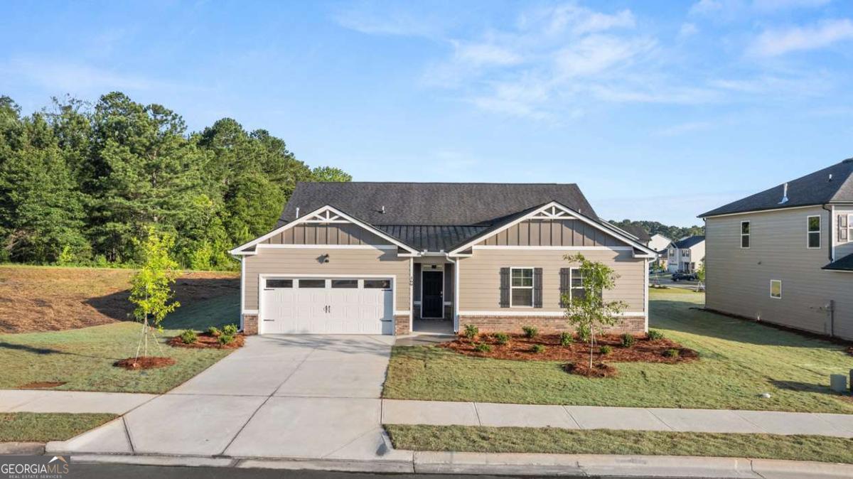369 Abbott RD