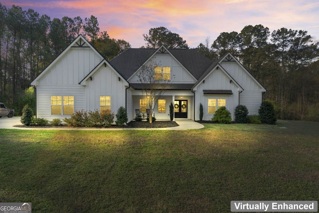 Photo of 1058 Lawshe Road, Senoia, GA 30276 (MLS # 10721268)