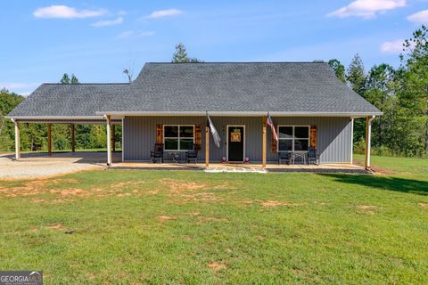 A home in Whitesburg