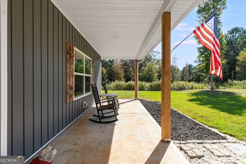 A home in Whitesburg