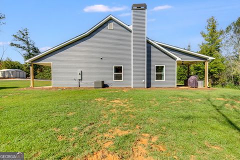 A home in Whitesburg