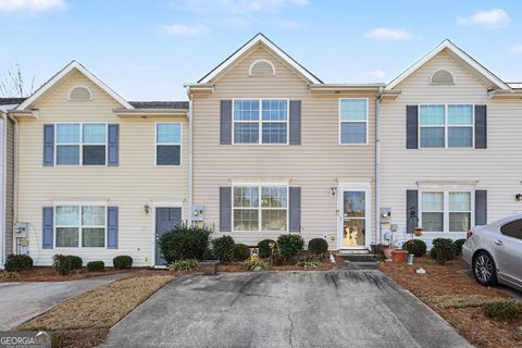 Photo of 123 Chastain Circle, Newnan, GA 30263 (MLS # 10676817)