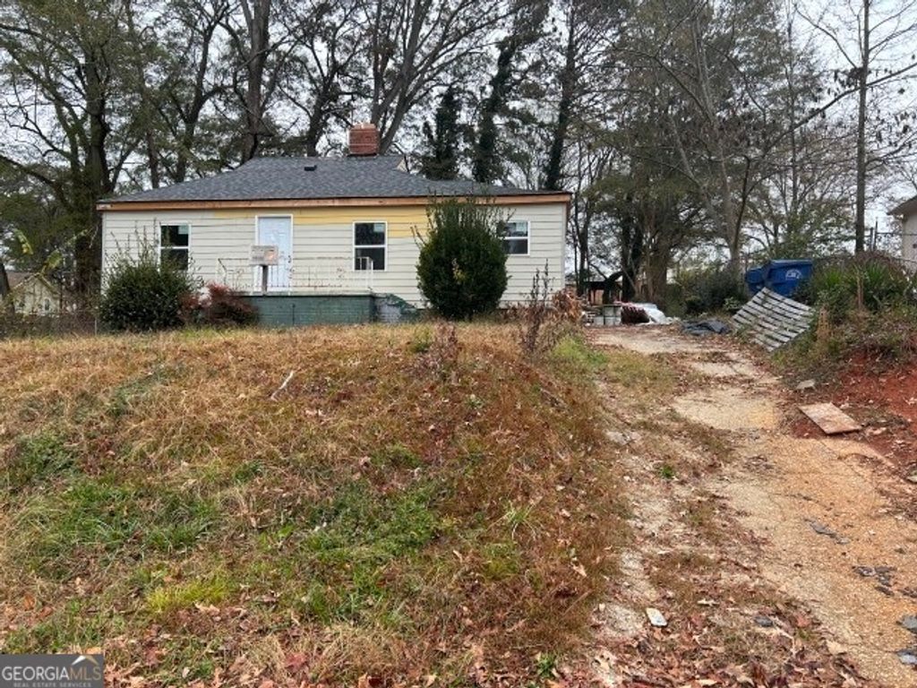 Photo of 1743 Madrona Street NW, Atlanta, GA 30318 (MLS # 10654323)