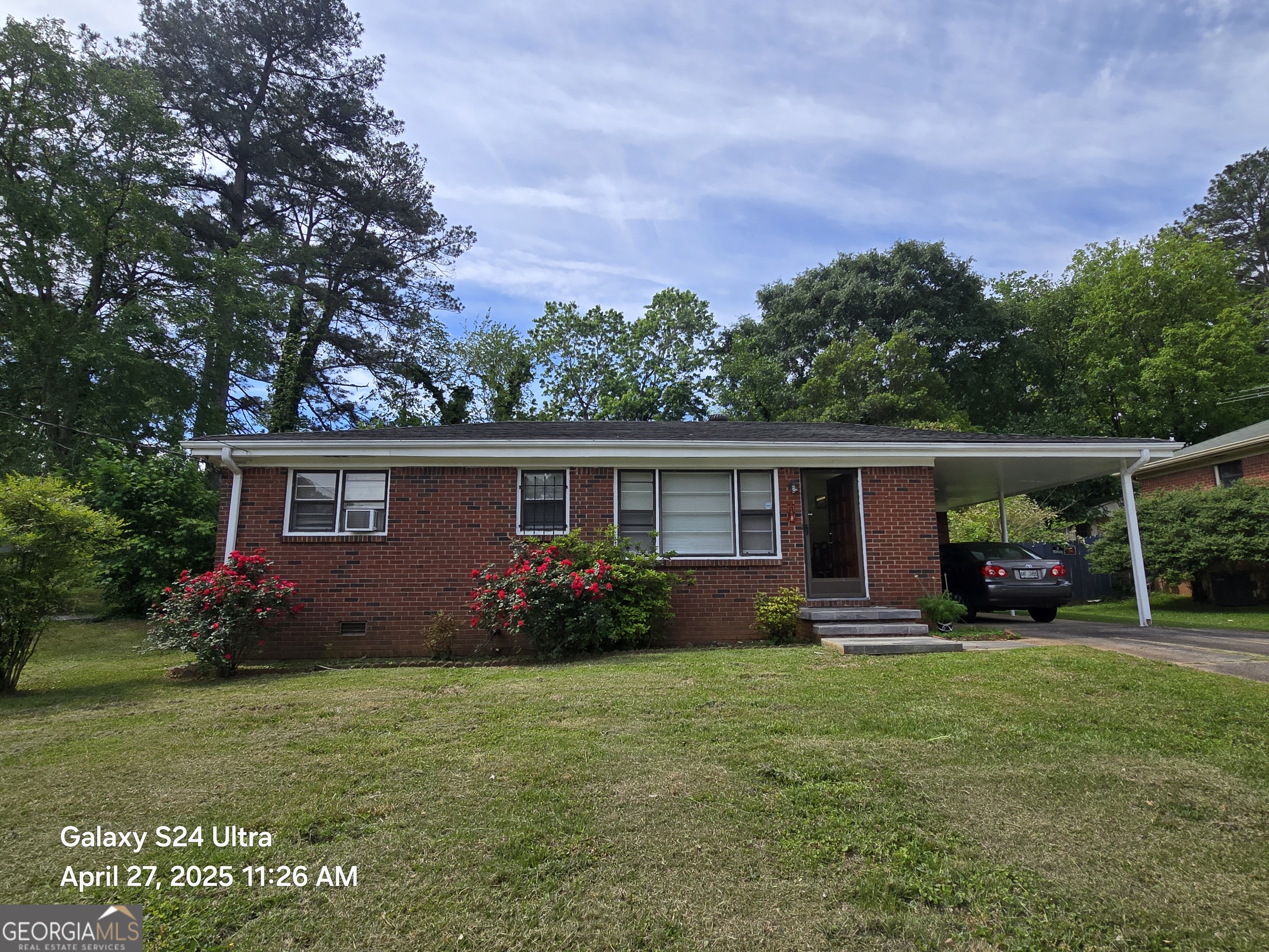 1143 Rockcut RD