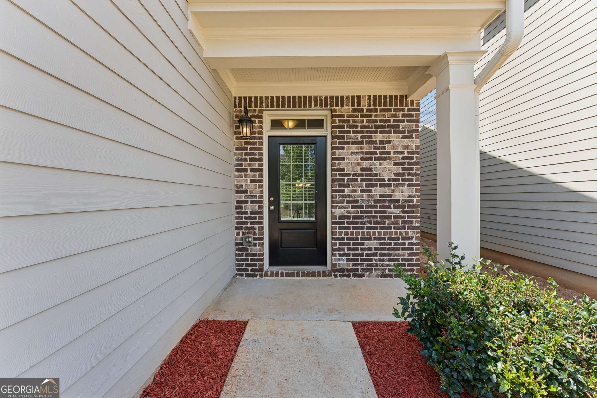 137 Charcoal Ives DR