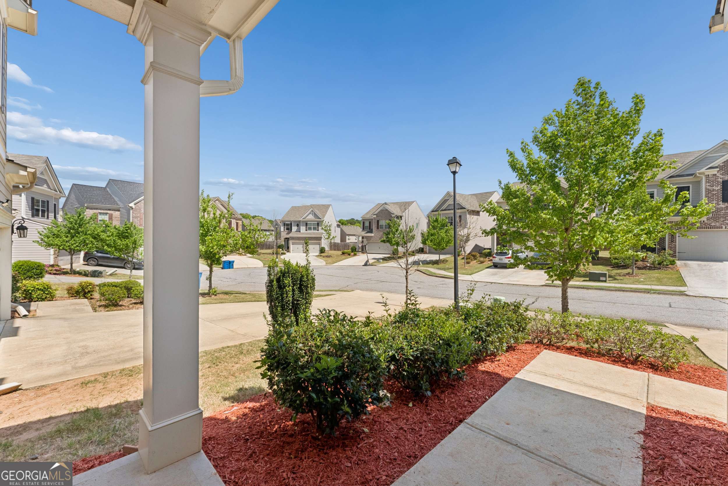 137 Charcoal Ives DR