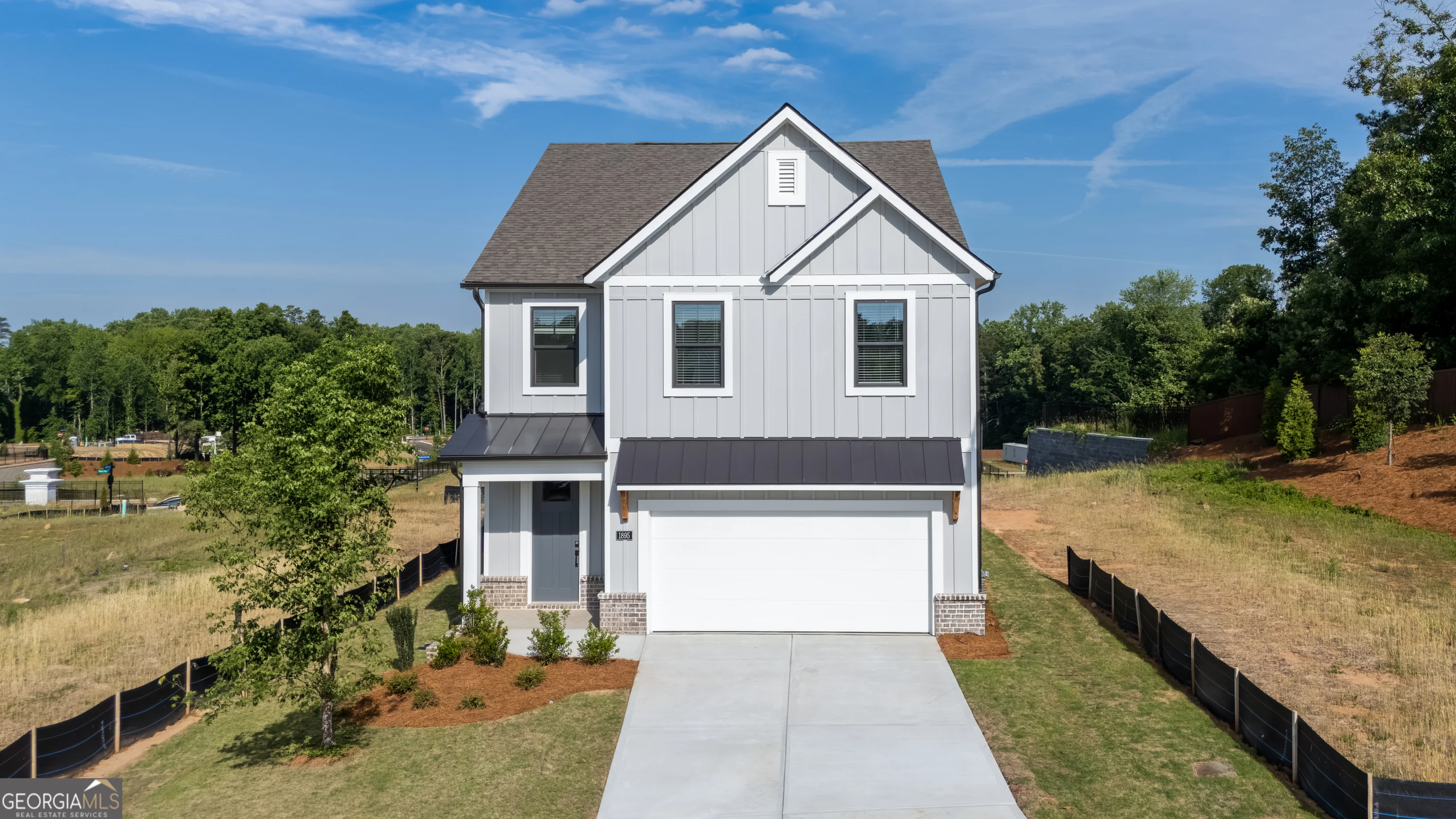 1895 Glasswing Court