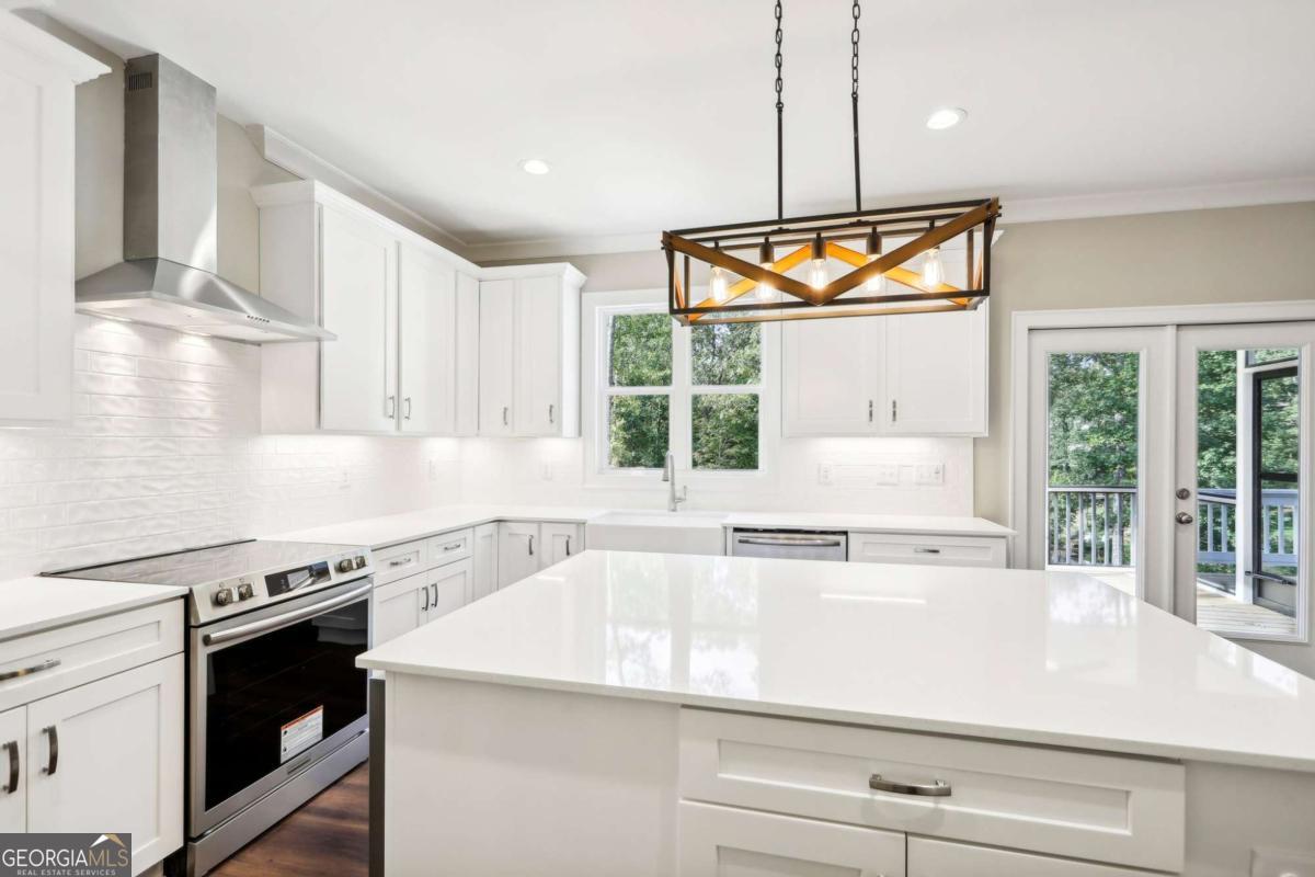 105 Bob White DR