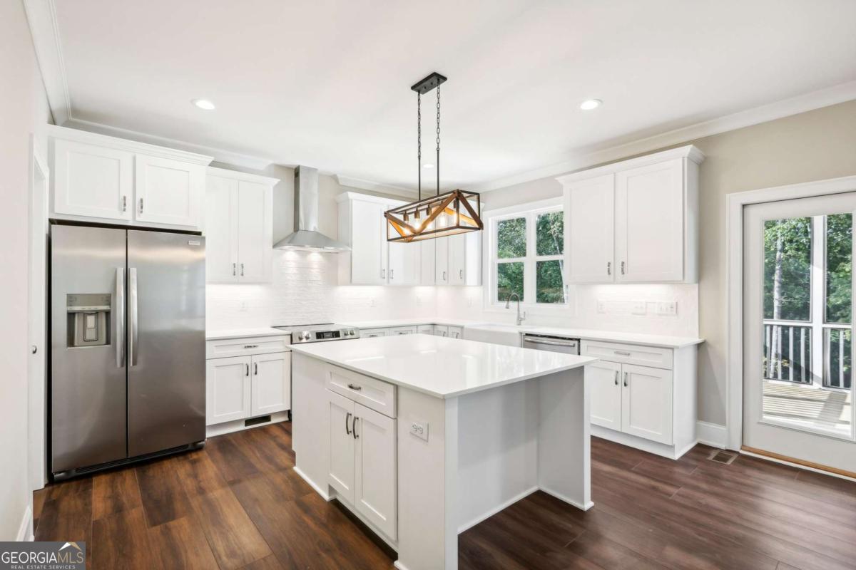 105 Bob White DR