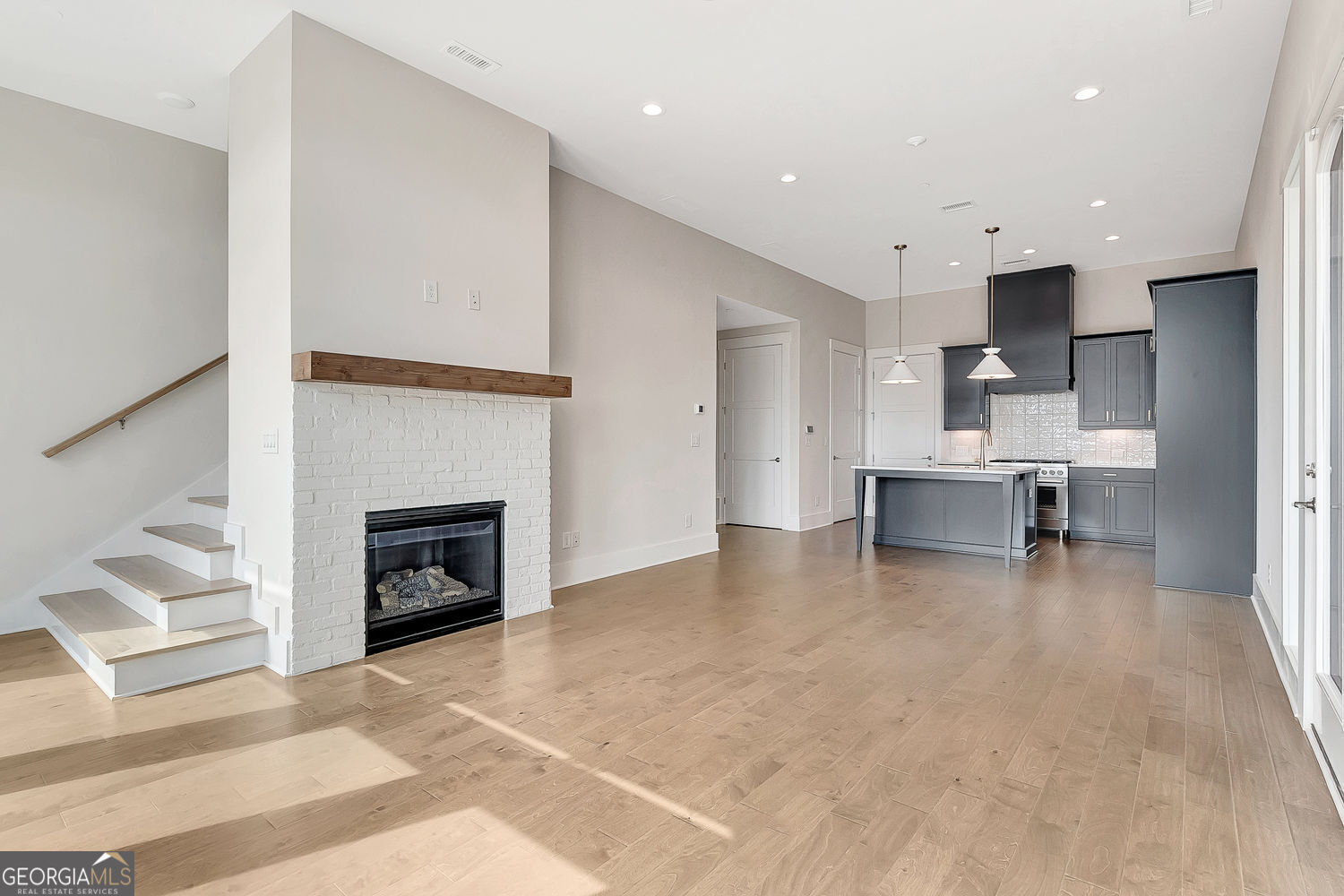 170 Rolison WAY