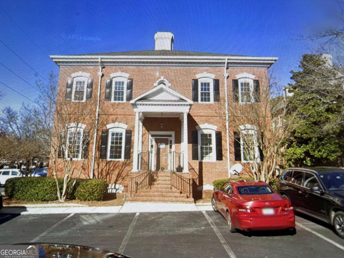 2911 Piedmont RD NE UPSTAIRS/ OR DOWNSTAIRS