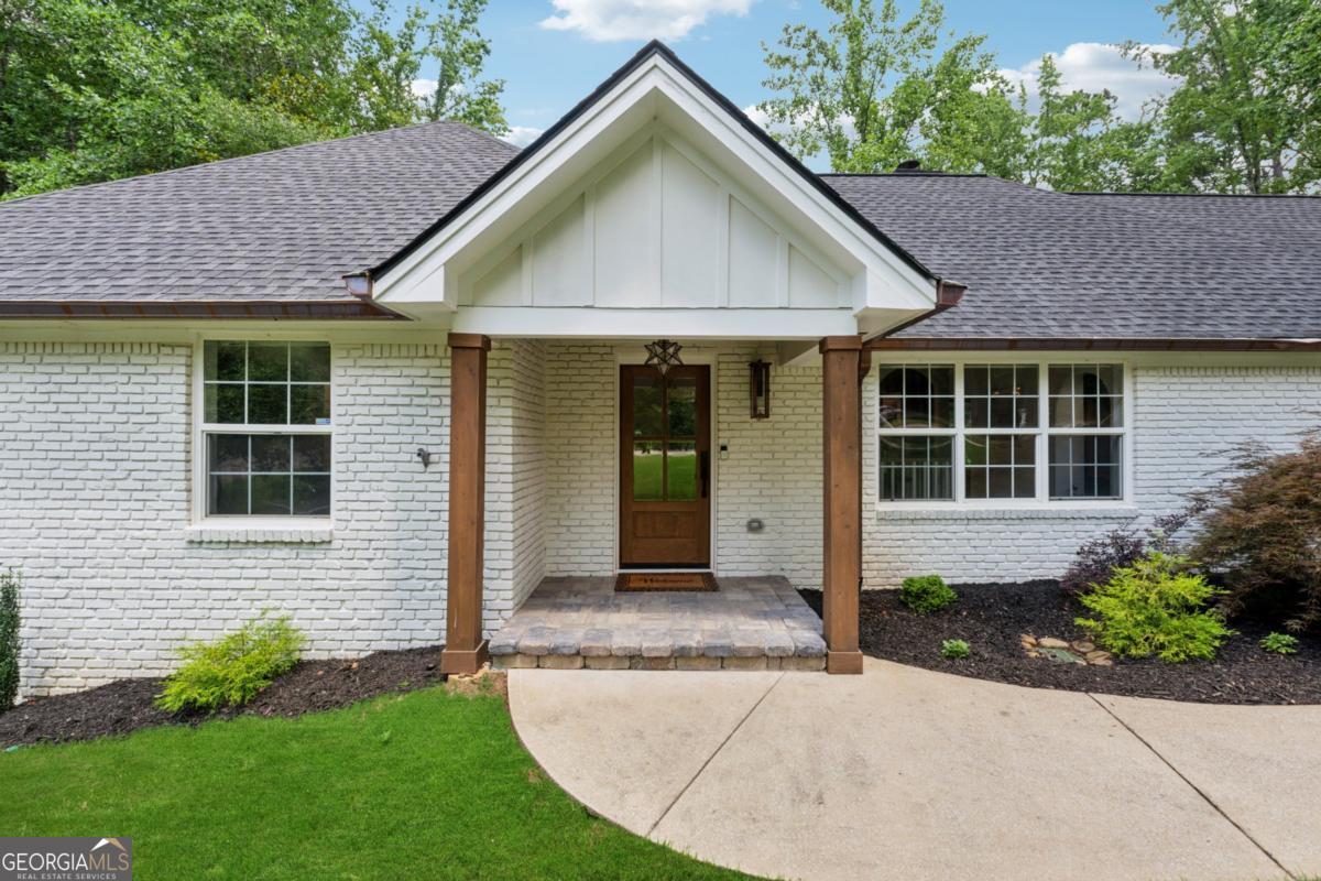 690 Amberidge TRL