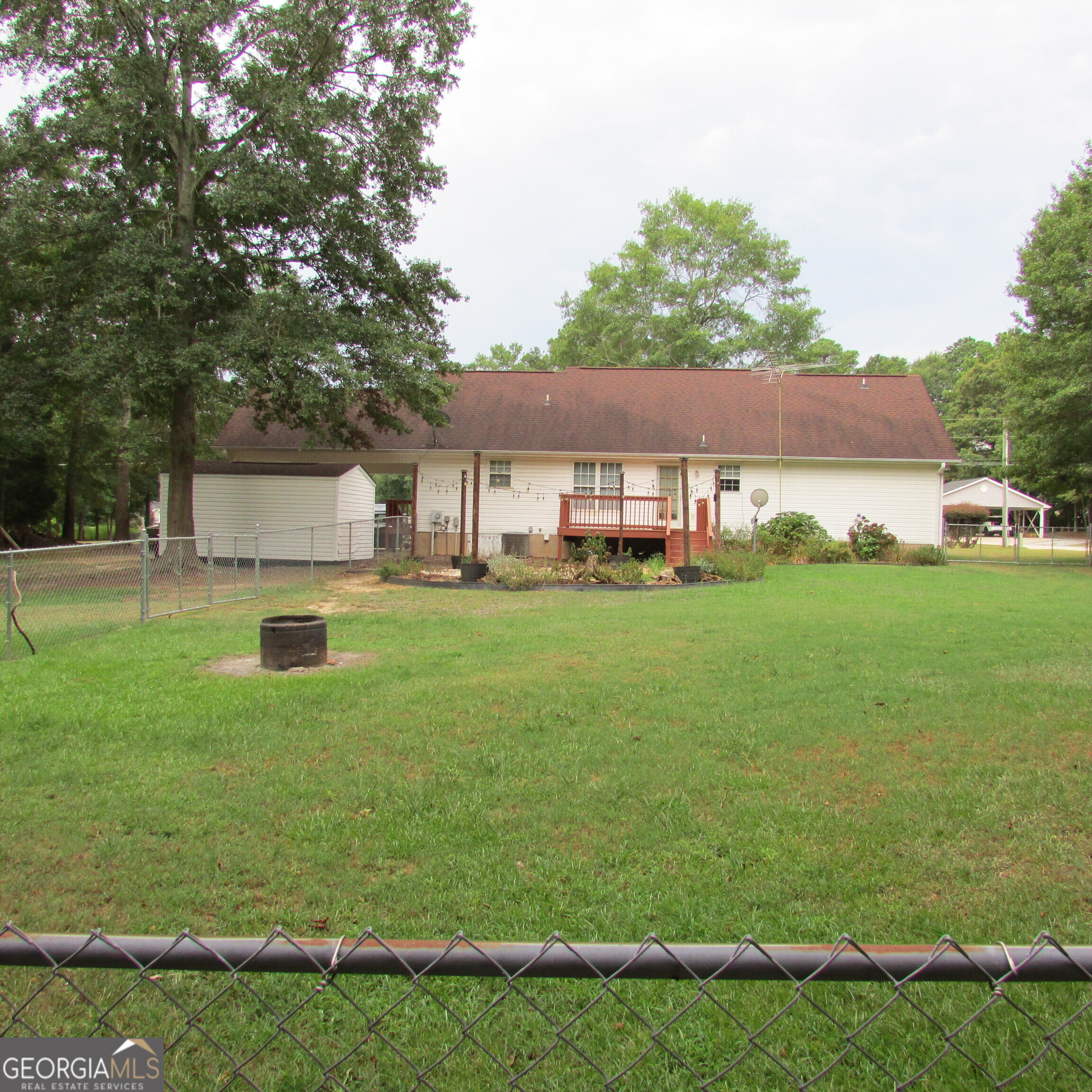 233 Stillwood DR