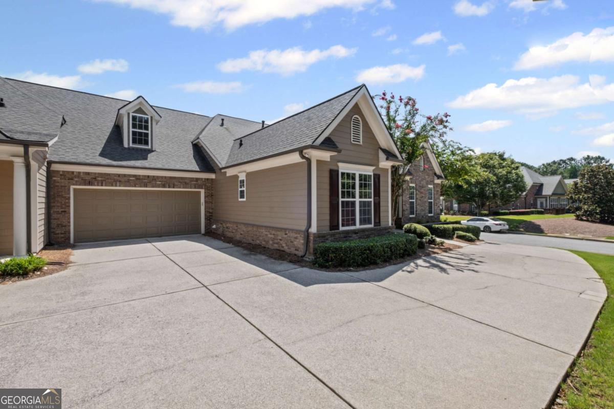 5362 Manor View DR NW 12