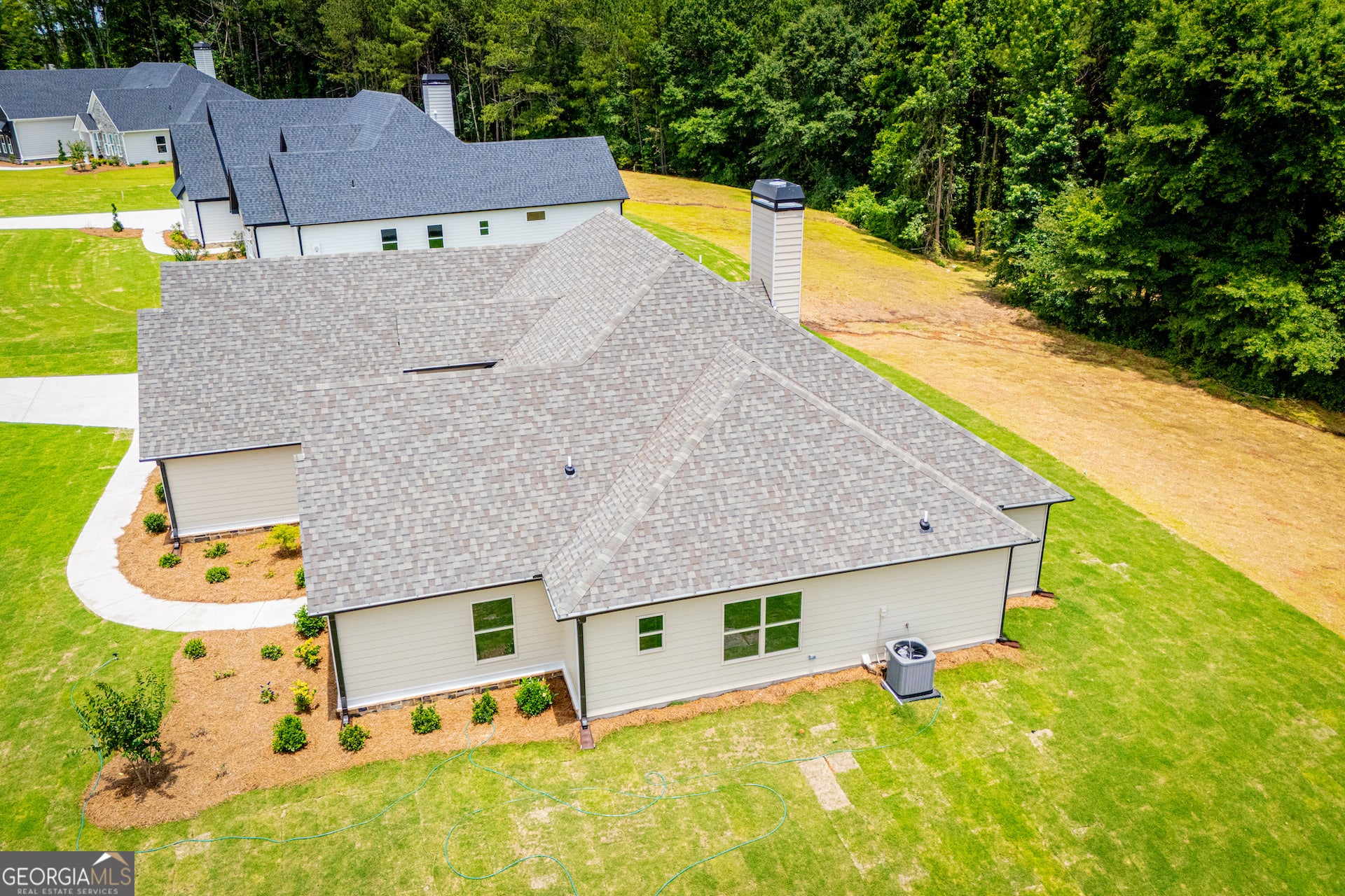 133 Woodford DR