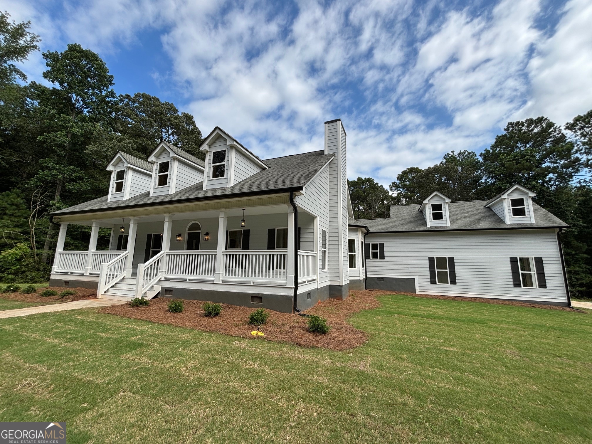 1905 Clay RD