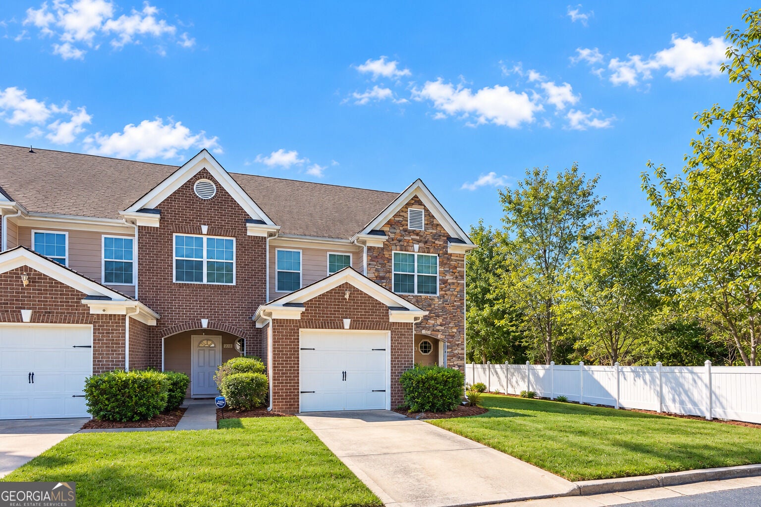 322 Village DR